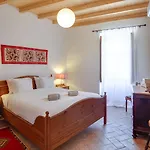 Vintage 3,5km Pool Ac Wifi Billiard Pêra