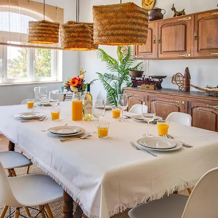 بيت للعطل Vintage 3,5km Pool Ac Wifi Billiard