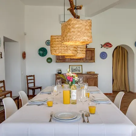 Vintage 3,5km Pool Ac Wifi Billiard بيت للعطل *