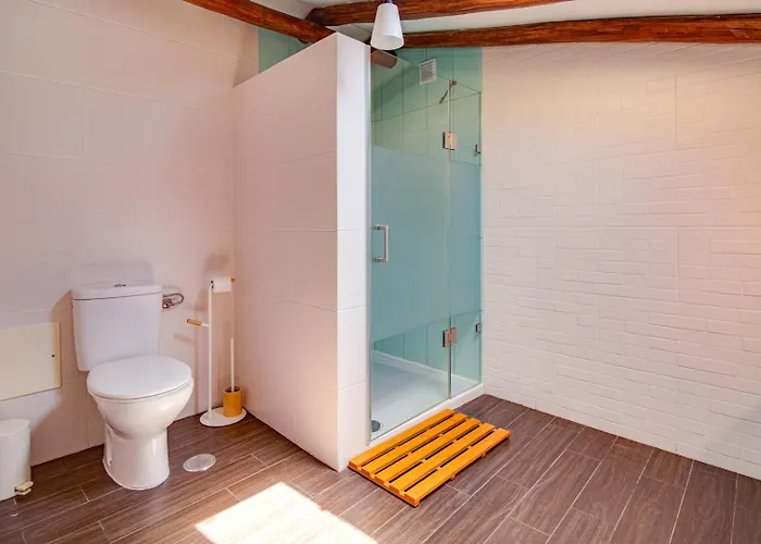 Vintage 3,5km Pool Ac Wifi Billiard Casa vacanze Pêra