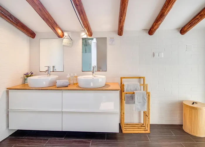 Vintage 3,5km Pool Ac Wifi Billiard